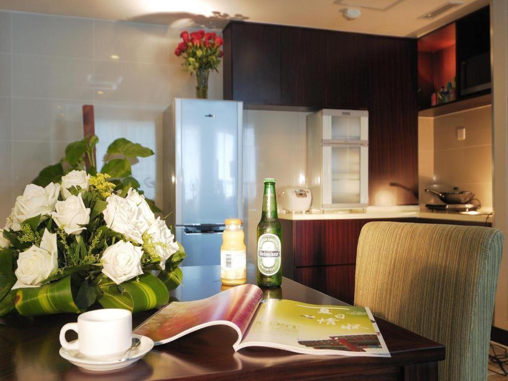 Hubei Poly Hotel Wuhan Exterior photo